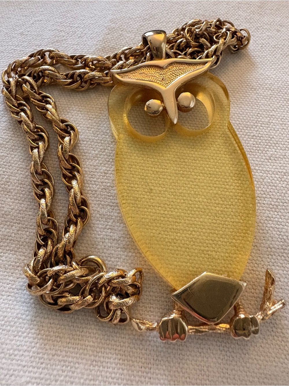 Vintage Yellow Lucite Owl Pendant Necklace
